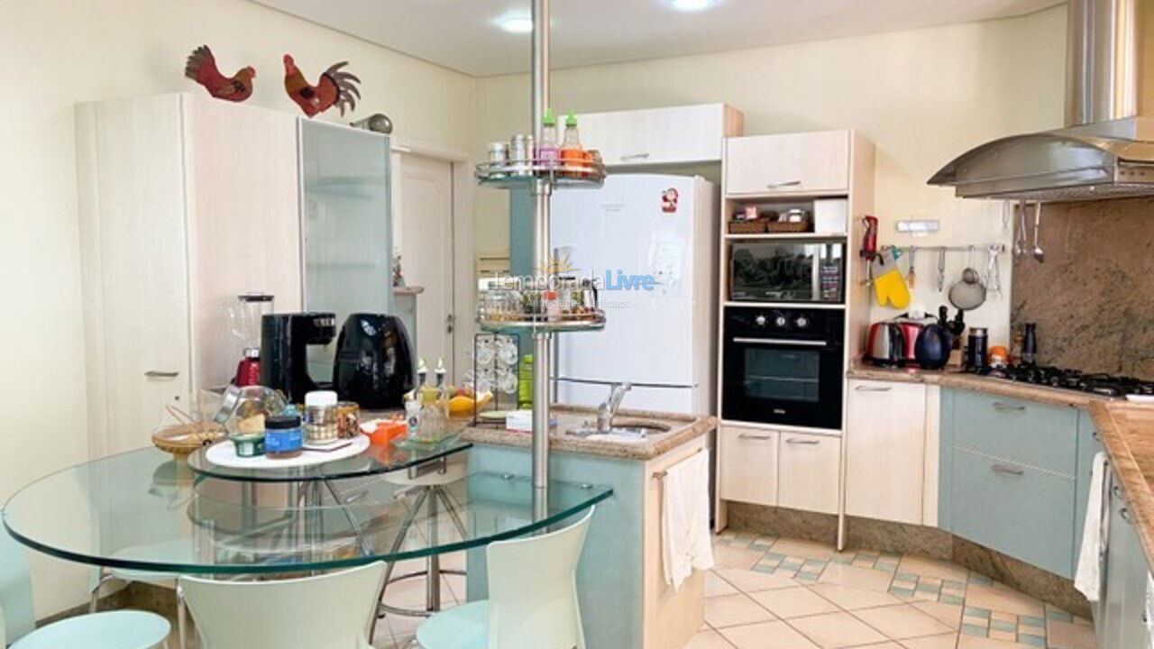 Casa para alquiler de vacaciones em Florianopolis (Jurerê Internacional)