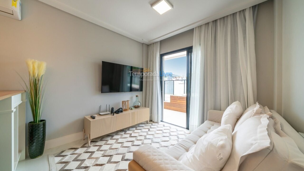 Apartment for vacation rental in Bombinhas (Mariscal)