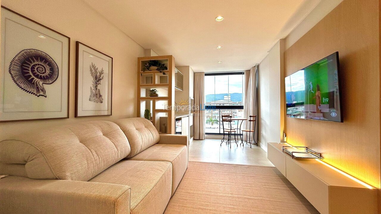 Apartamento para aluguel de temporada em Bombinhas (Praia de Bombas)