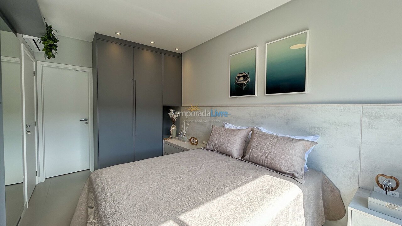 Apartment for vacation rental in Bombinhas (Praia de Bombas)