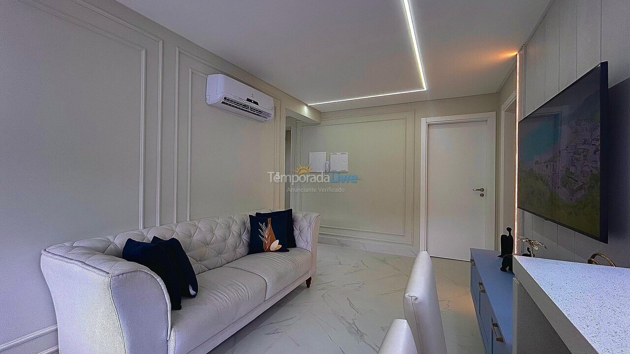 Apartment for vacation rental in Bombinhas (Praia de Bombas)