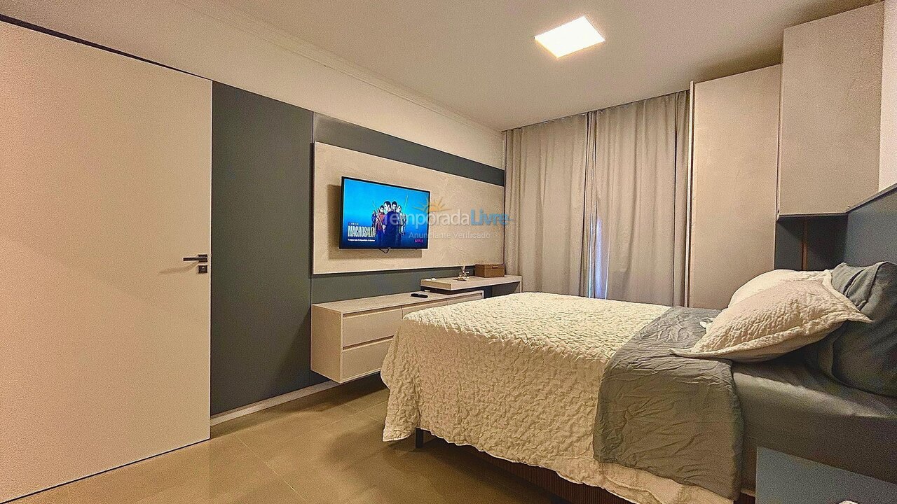 Apartamento para aluguel de temporada em Bombinhas (Praia de Bombas)