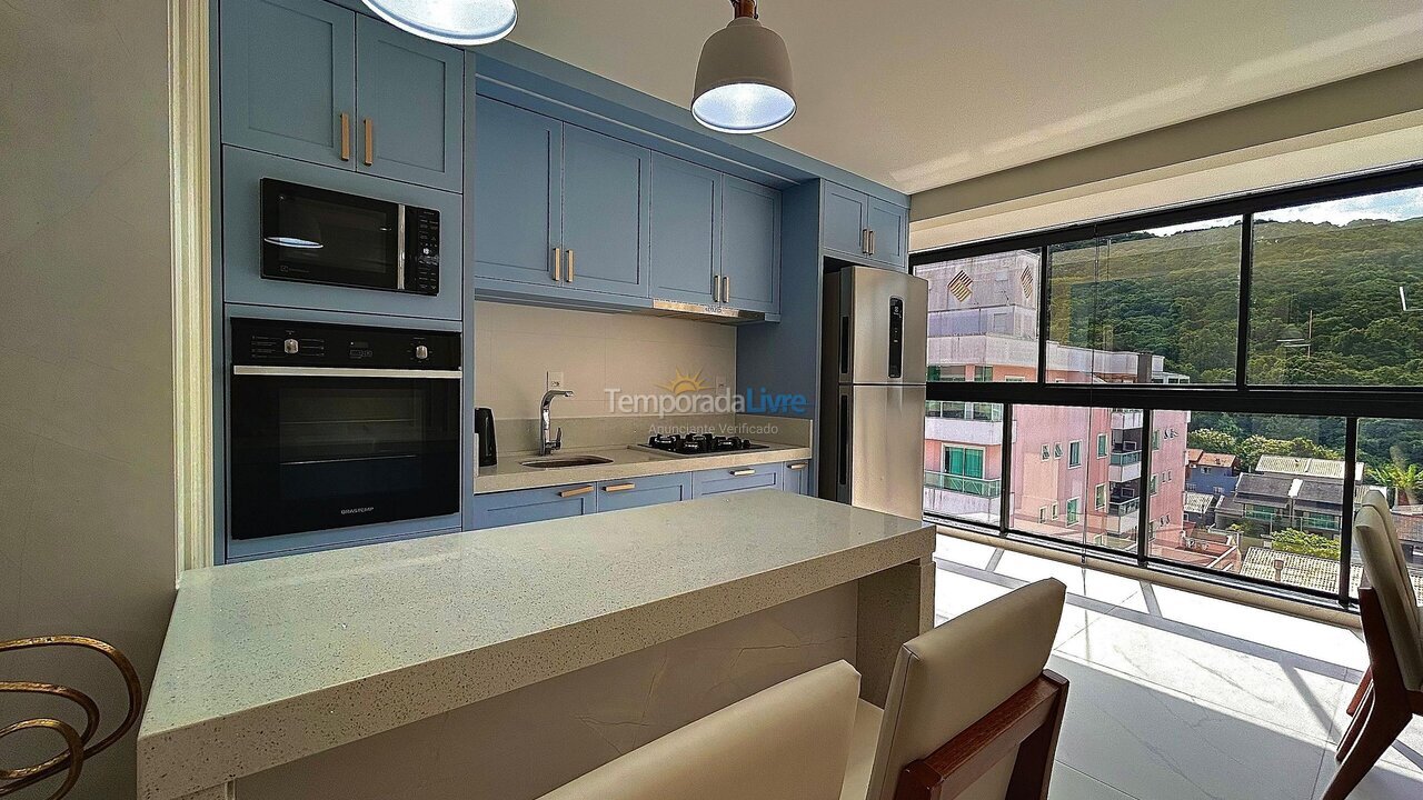 Apartment for vacation rental in Bombinhas (Praia de Bombas)