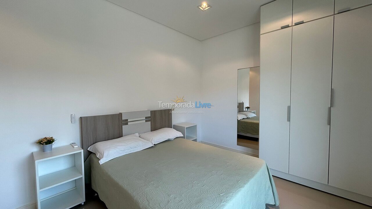Apartamento para aluguel de temporada em Bombinhas (Mariscal)