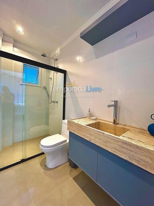 Apartamento para aluguel de temporada em Bombinhas (Praia de Bombas)
