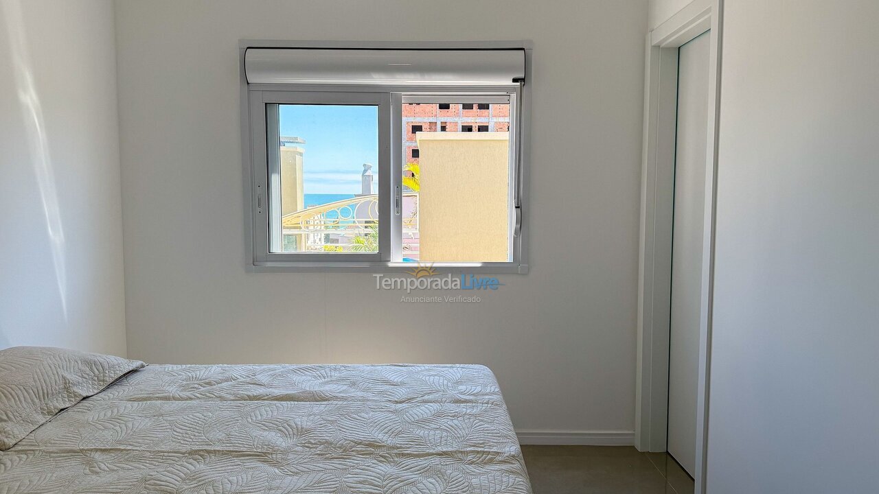Apartment for vacation rental in Bombinhas (Praia de Bombas)
