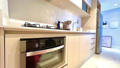 067 - Apartamento em Bombas, muito conforto e espaço.