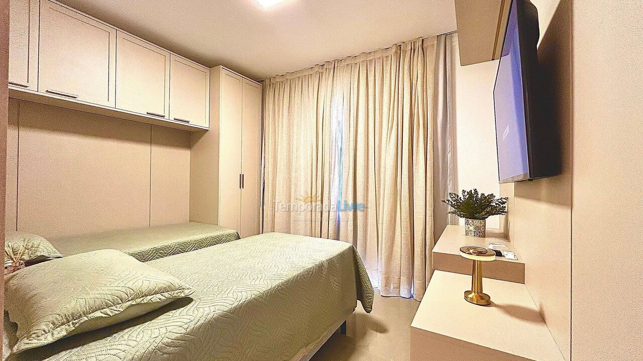 Apartamento para aluguel de temporada em Bombinhas (Praia de Bombas)
