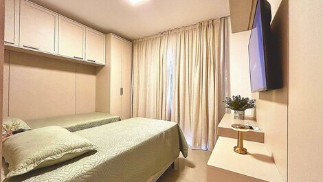 408- Apartamento 2 suítes na praia de Bombas