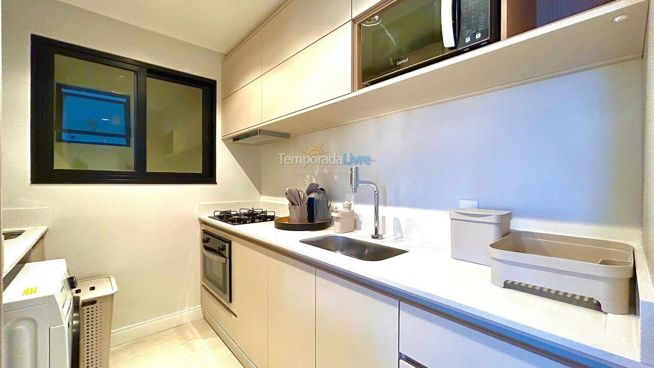 Apartamento para aluguel de temporada em Bombinhas (Praia de Bombas)