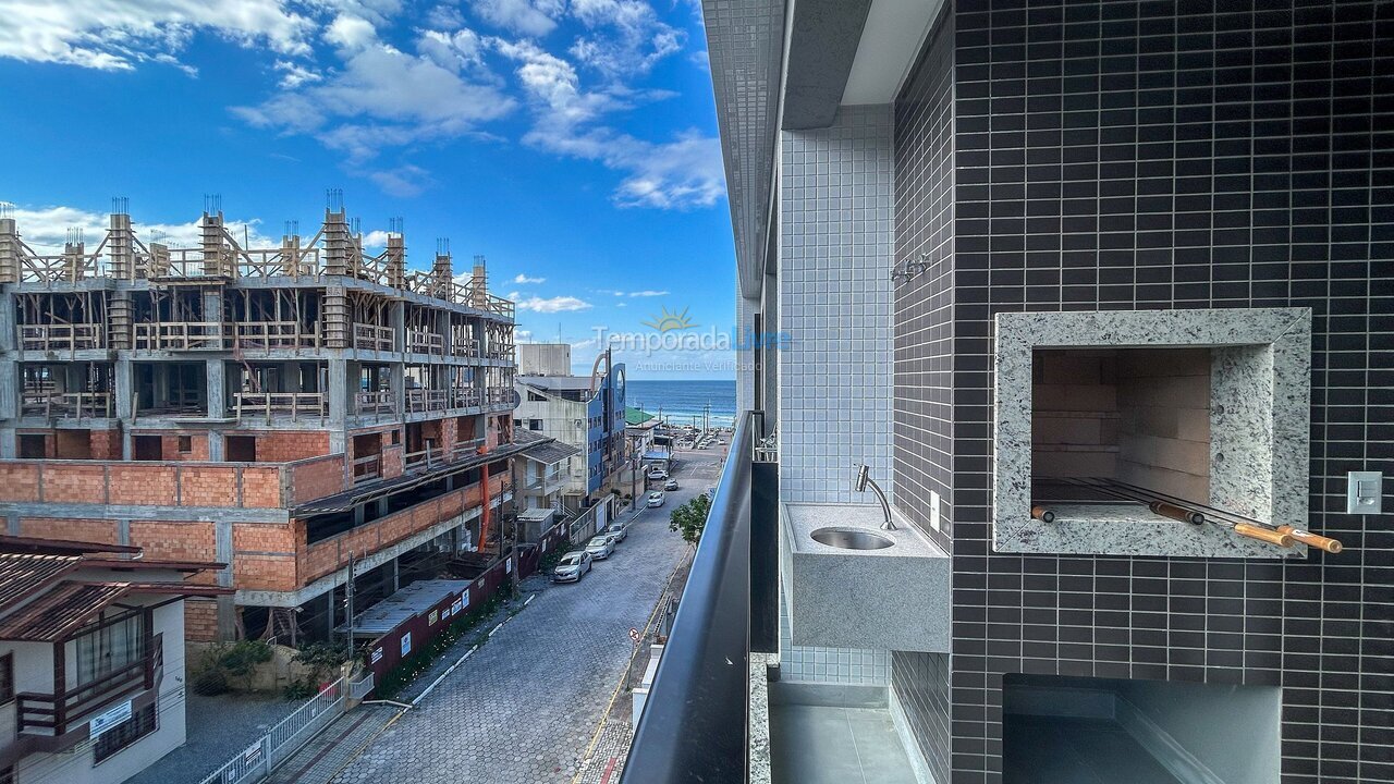 Apartment for vacation rental in Bombinhas (Praia de Bombas)