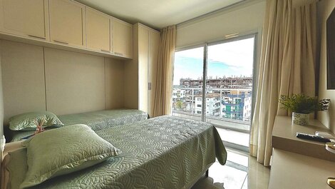 408- Apartamento 2 suítes na praia de Bombas