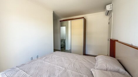 407- 2-suite apartment near the beach