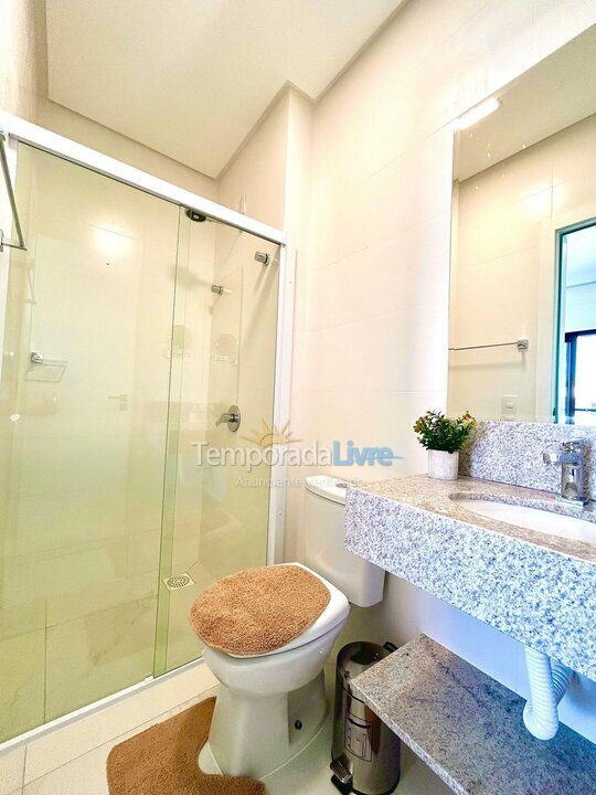 Apartamento para aluguel de temporada em Bombinhas (Praia de Bombas)