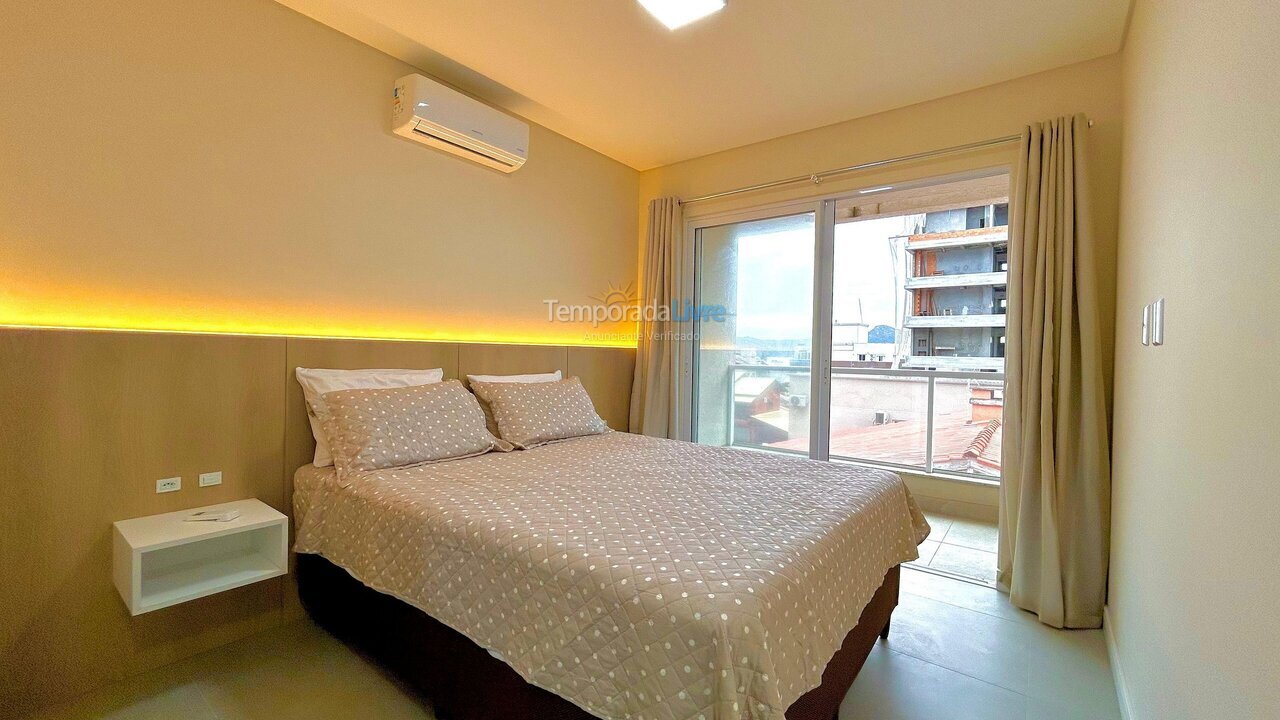 Apartamento para aluguel de temporada em Bombinhas (Canto Grande)