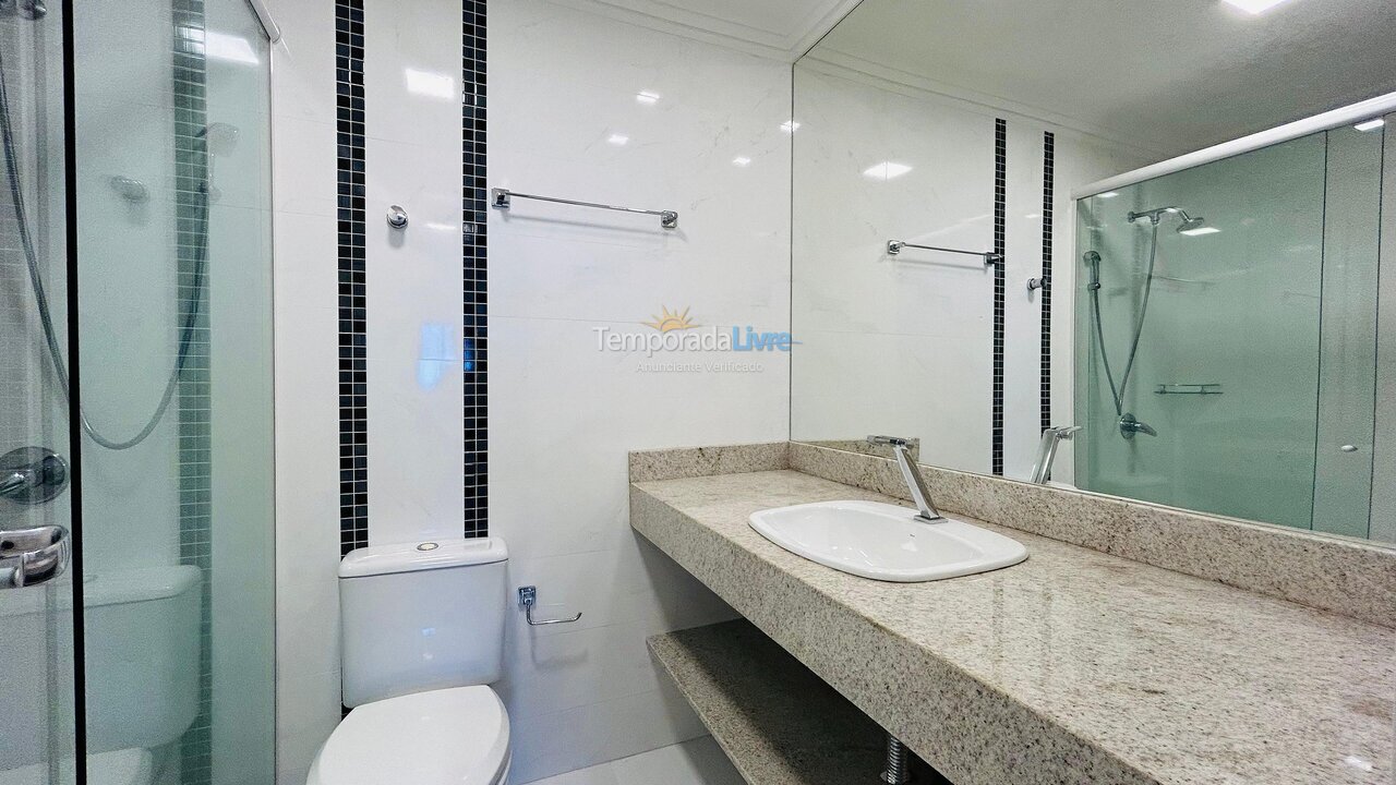 Apartment for vacation rental in Bombinhas (Praia de Bombas)