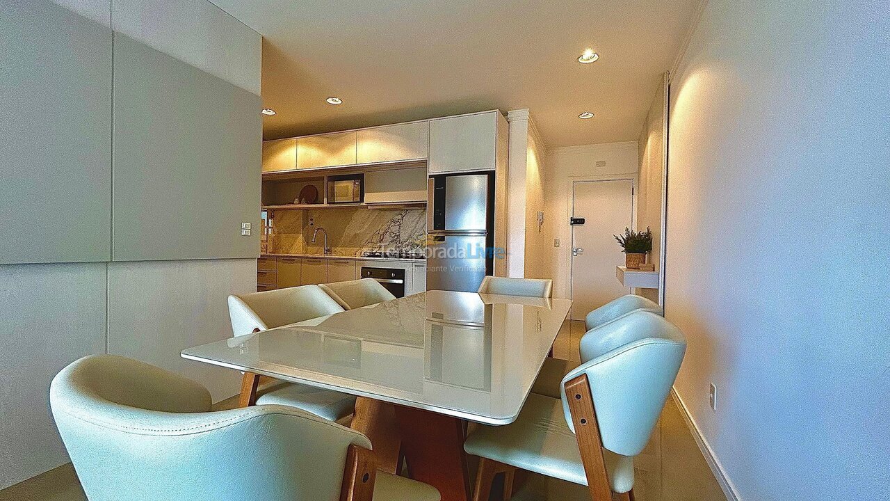 Apartamento para aluguel de temporada em Bombinhas (Praia de Bombas)