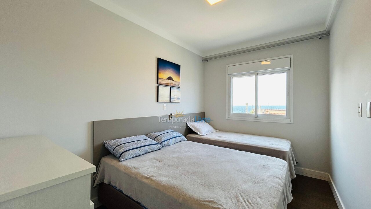 Apartment for vacation rental in Bombinhas (Praia de Bombas)