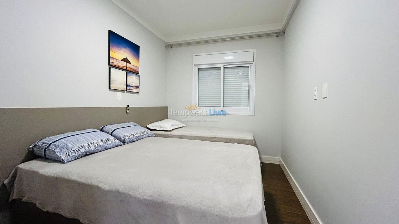 Apartment for vacation rental in Bombinhas (Praia de Bombas)
