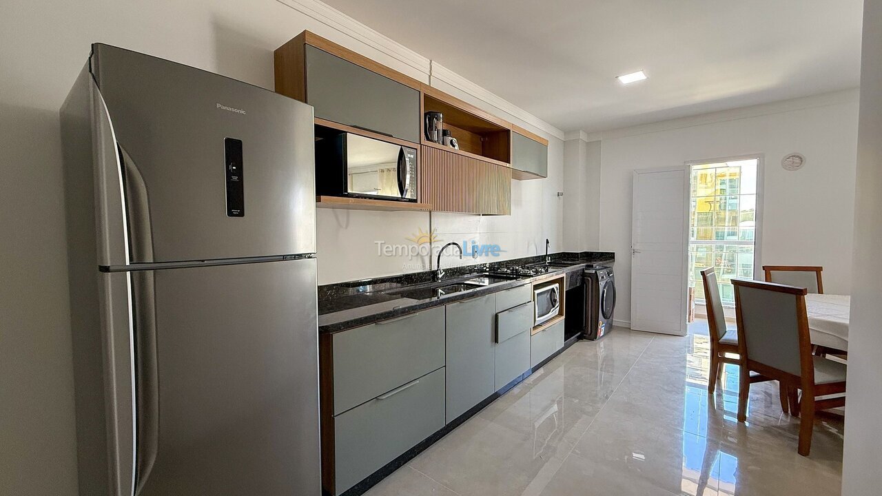 Apartment for vacation rental in Bombinhas (Praia de Bombas)