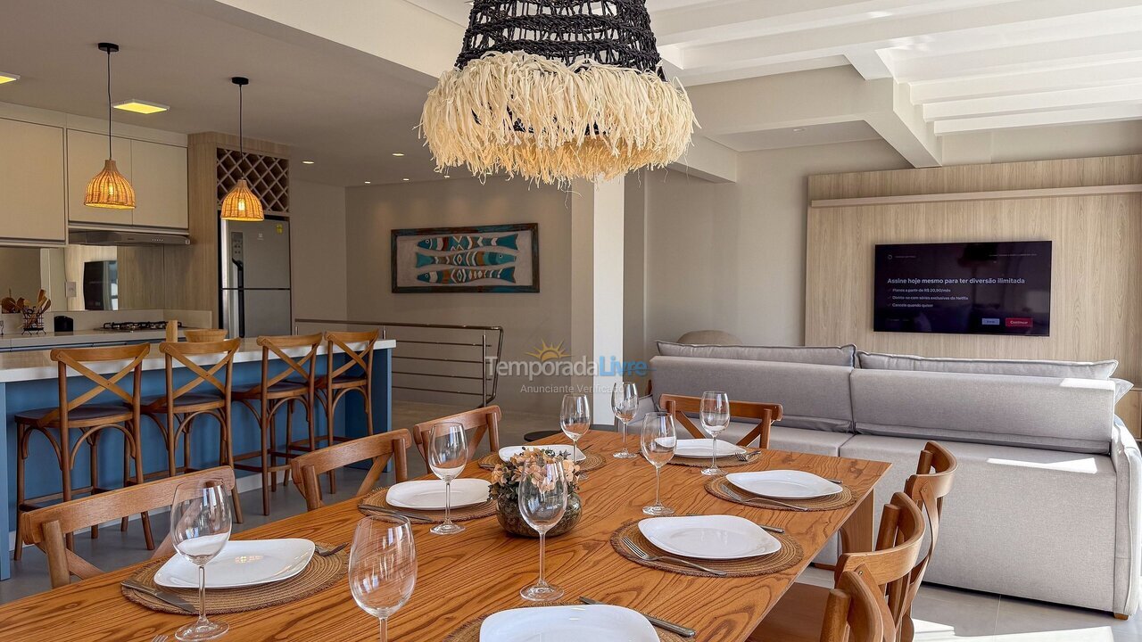 Apartment for vacation rental in Bombinhas (Mariscal)