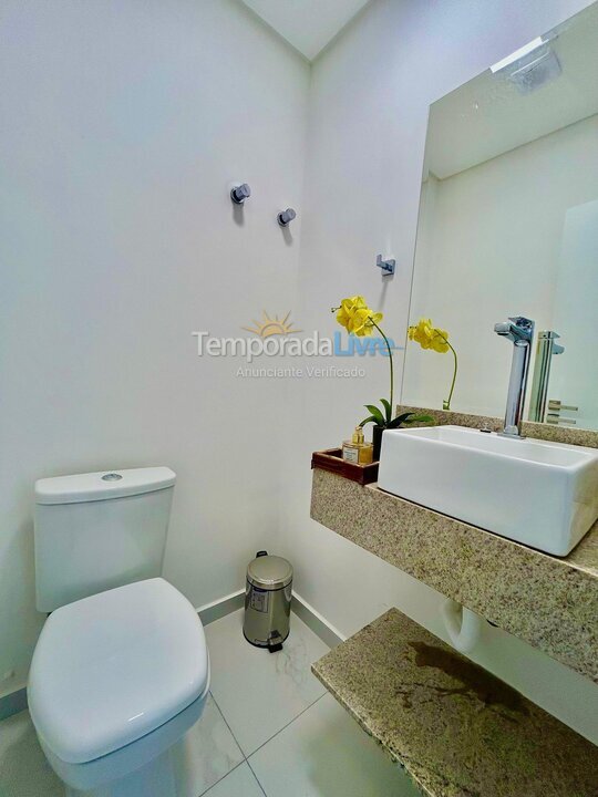 Apartamento para aluguel de temporada em Bombinhas (Praia de Bombas)