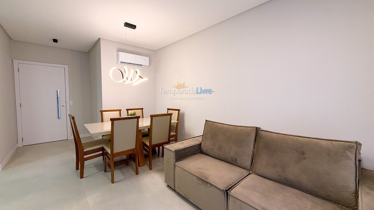 Apartment for vacation rental in Bombinhas (Praia de Bombas)