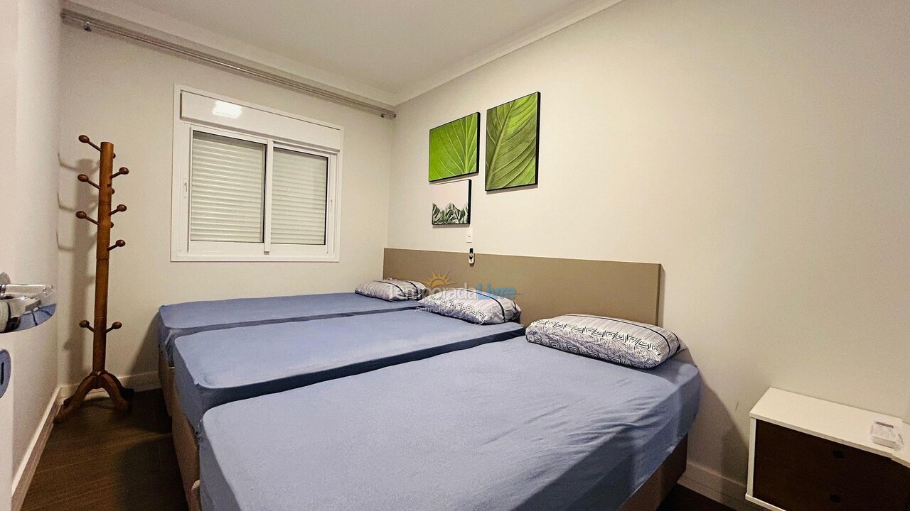 Apartment for vacation rental in Bombinhas (Praia de Bombas)