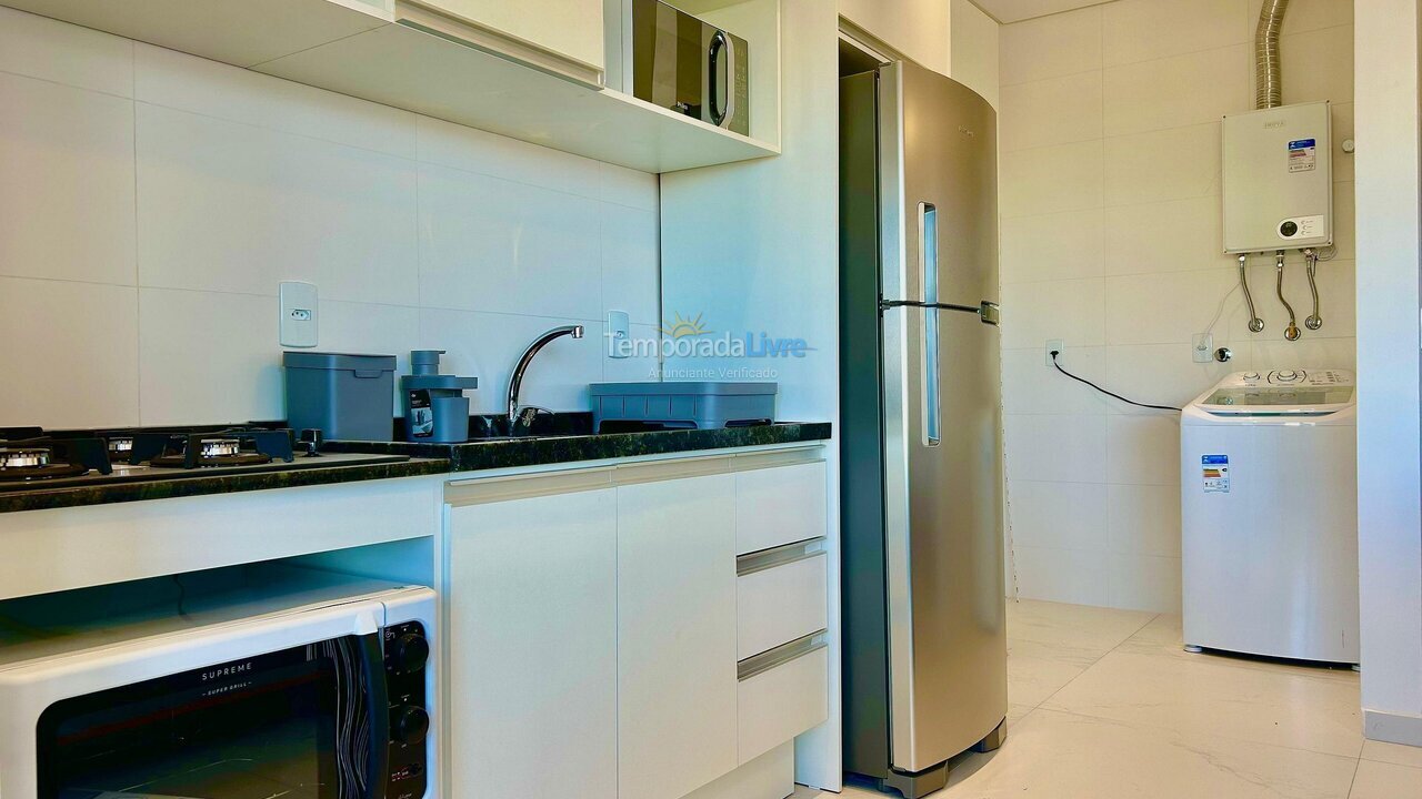 Apartamento para aluguel de temporada em Bombinhas (Praia de Bombas)