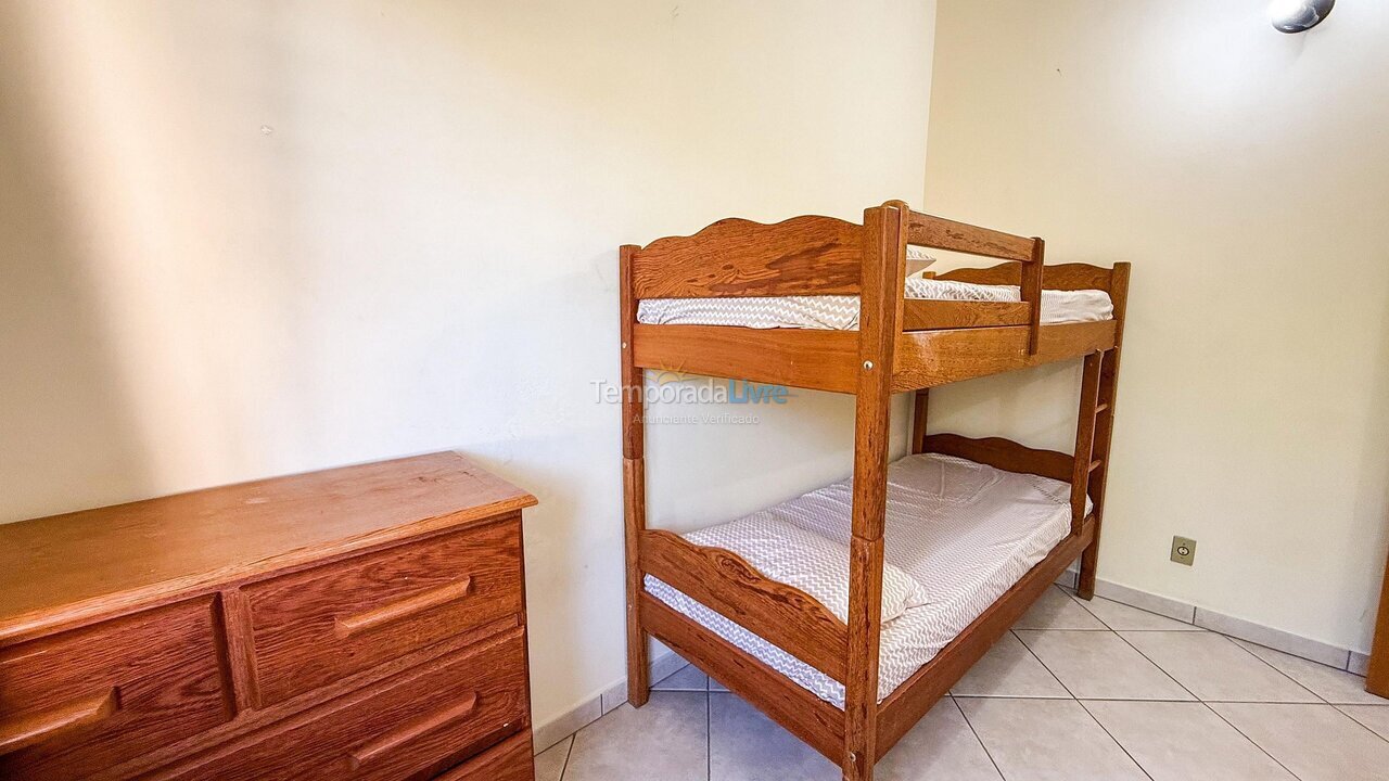 Apartment for vacation rental in Bombinhas (Praia de Bombas)