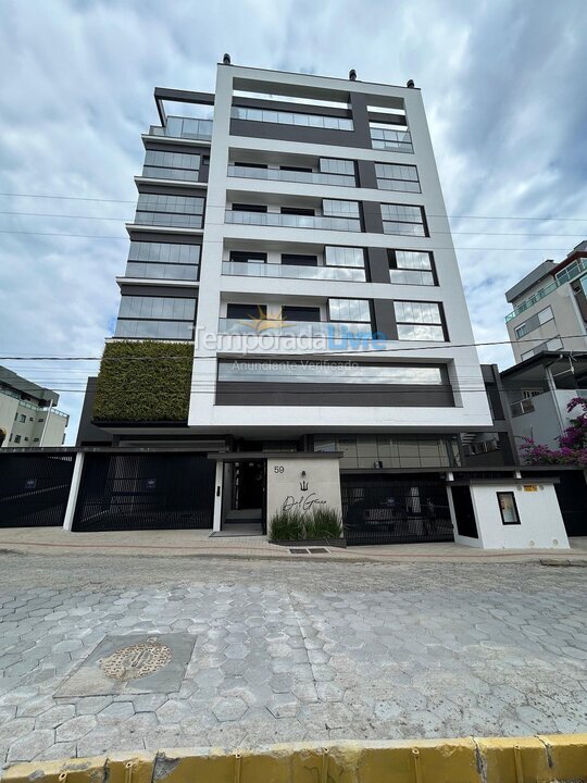 Apartamento para aluguel de temporada em Bombinhas (Praia de Bombas)