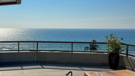 130 - High Standard Apartment Bombas Beach