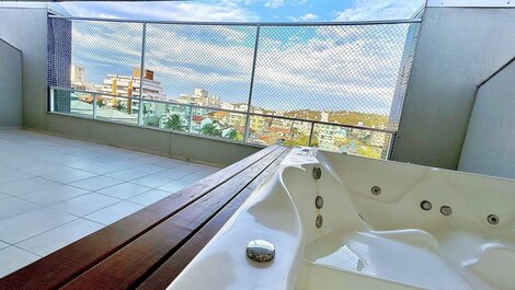 032 - Duplex Penthouse with Jacuzzi in Bombas Beach