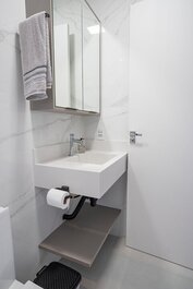 225 - Sobrado moderno na Praia Canto Grande