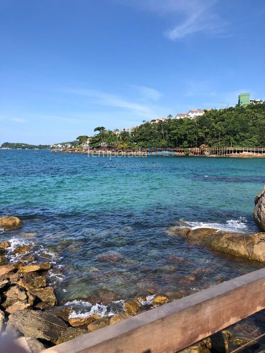 Apartamento para aluguel de temporada em Bombinhas (Praia de Bombas)