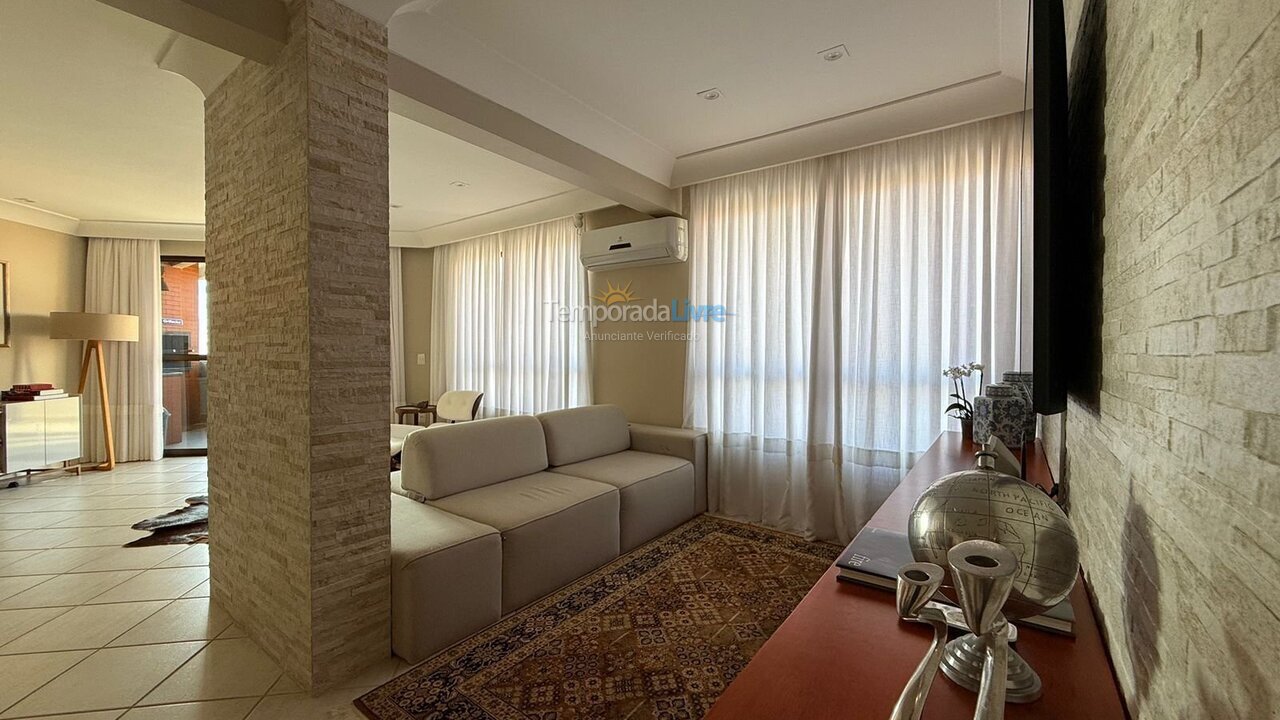 Ranch for vacation rental in Bombinhas (Praia de Bombas)