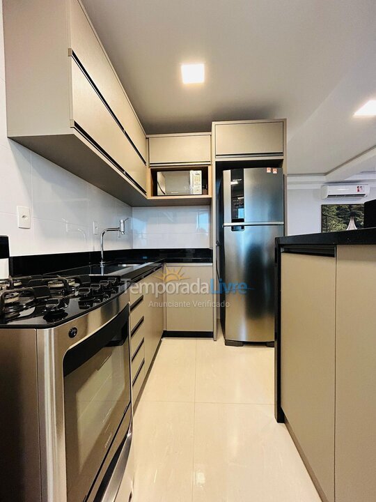 Apartment for vacation rental in Bombinhas (Praia de Bombas)