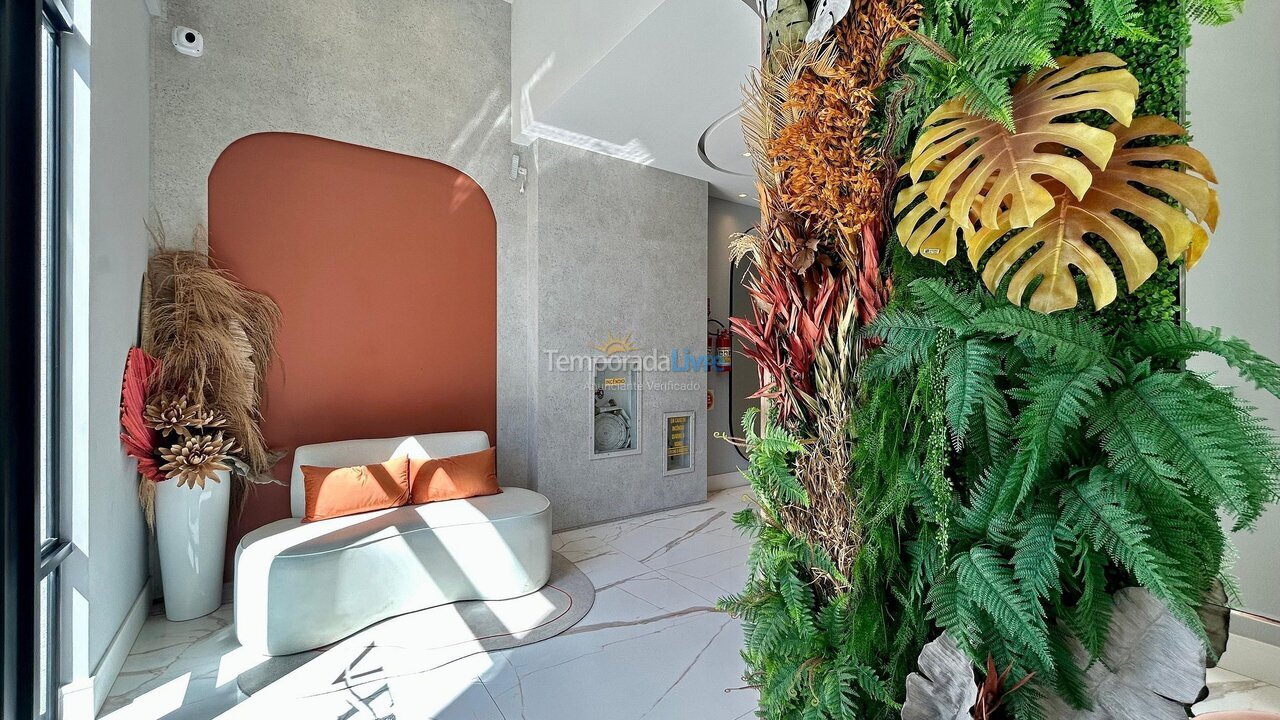 Apartamento para aluguel de temporada em Bombinhas (Praia de Bombas)