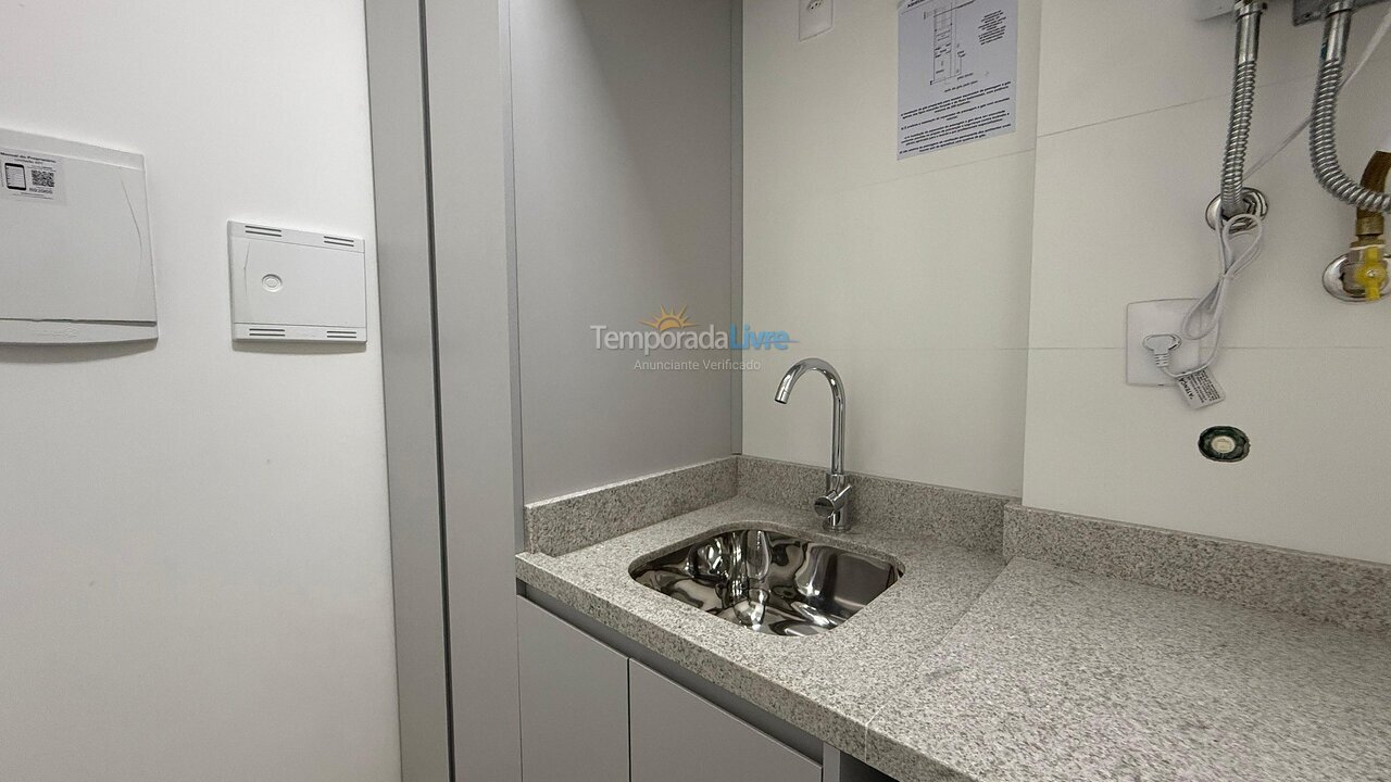 Apartamento para alquiler de vacaciones em Bombinhas (Praia de Bombas)