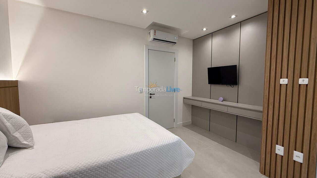 Apartamento para alquiler de vacaciones em Bombinhas (Praia de Bombas)