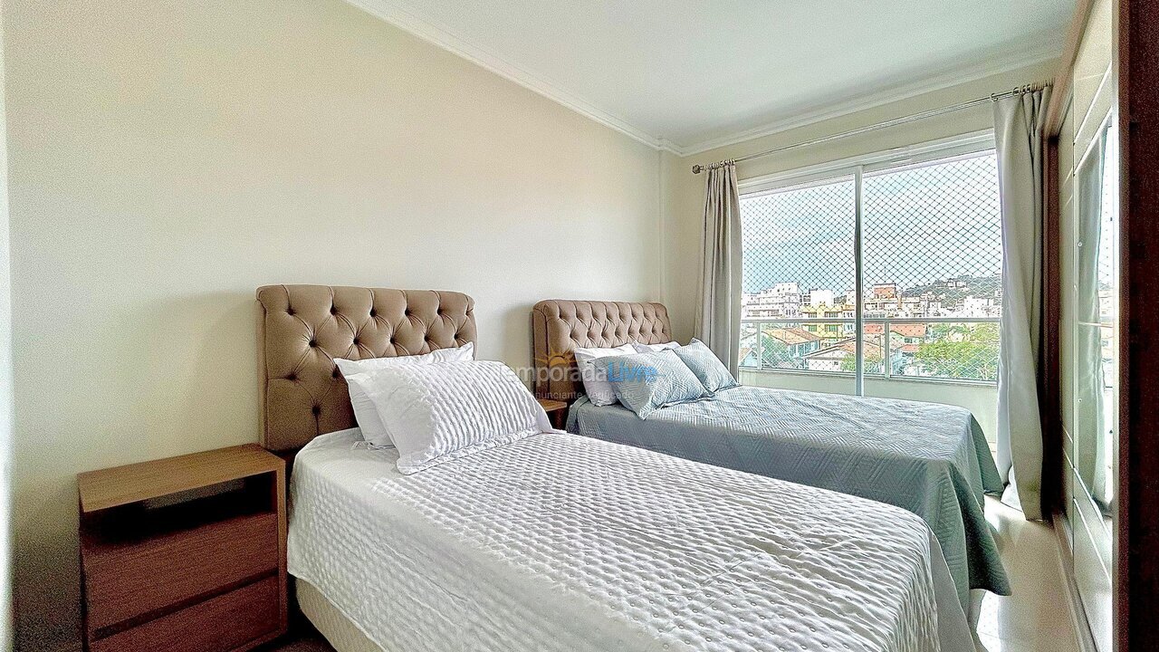 Apartment for vacation rental in Bombinhas (Praia de Bombas)