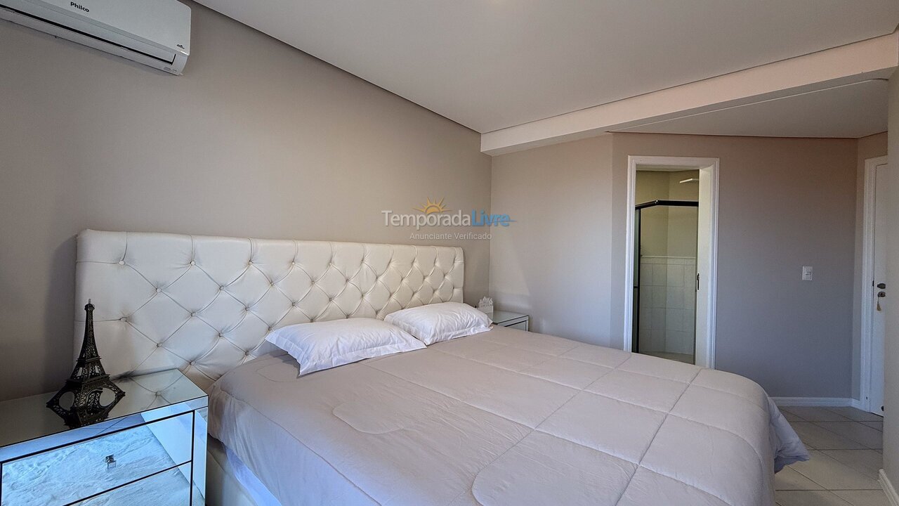 Ranch for vacation rental in Bombinhas (Praia de Bombas)