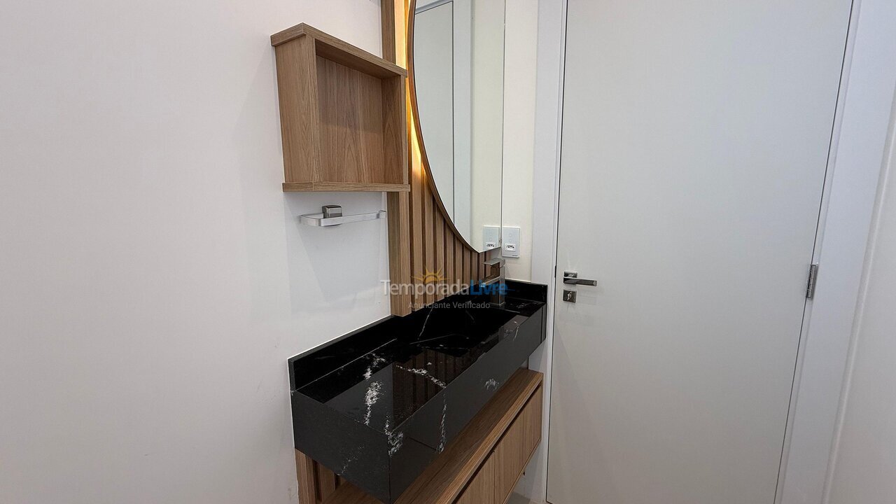 Apartamento para alquiler de vacaciones em Bombinhas (Praia de Bombas)