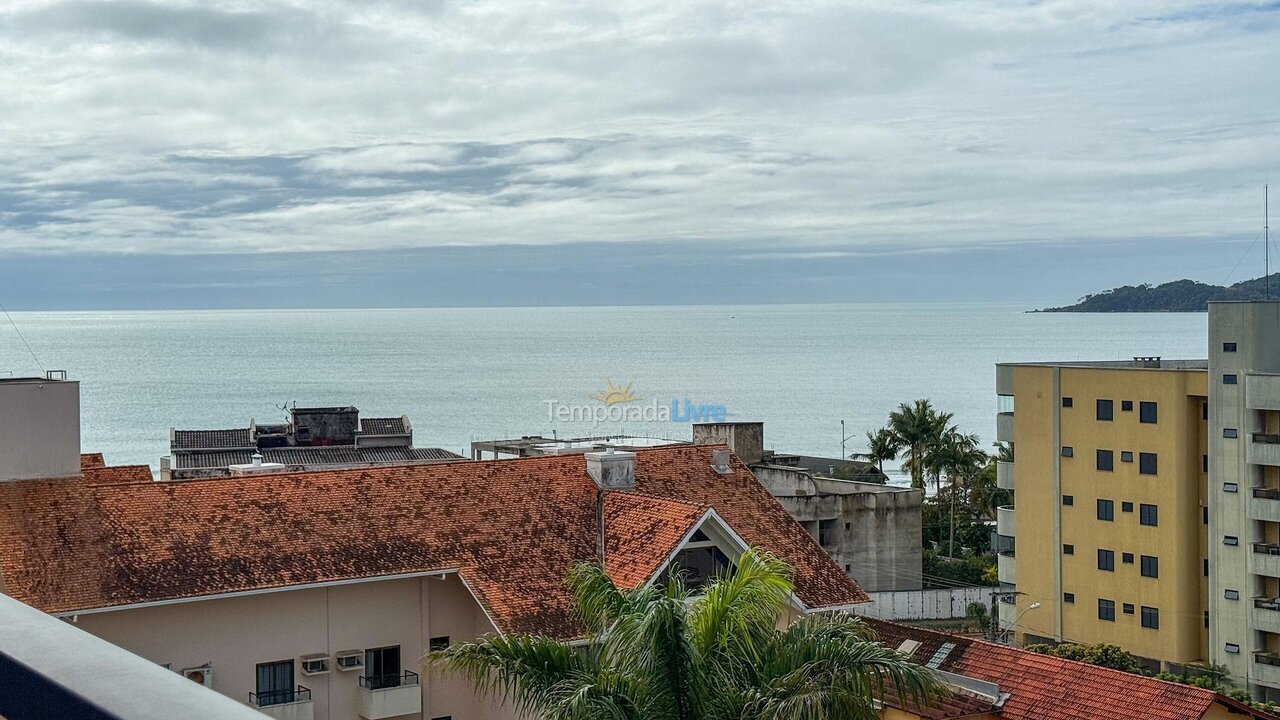 Apartamento para aluguel de temporada em Bombinhas (Praia de Bombas)
