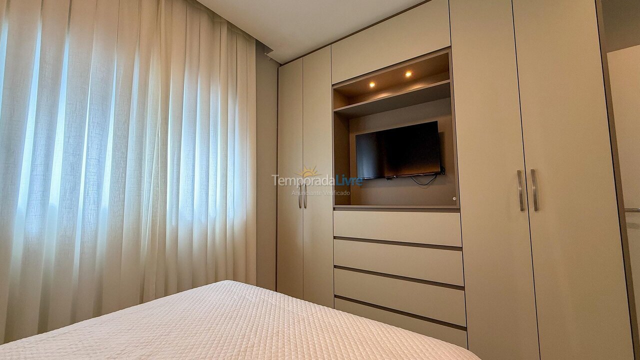 Apartamento para aluguel de temporada em Bombinhas (Praia de Bombas)