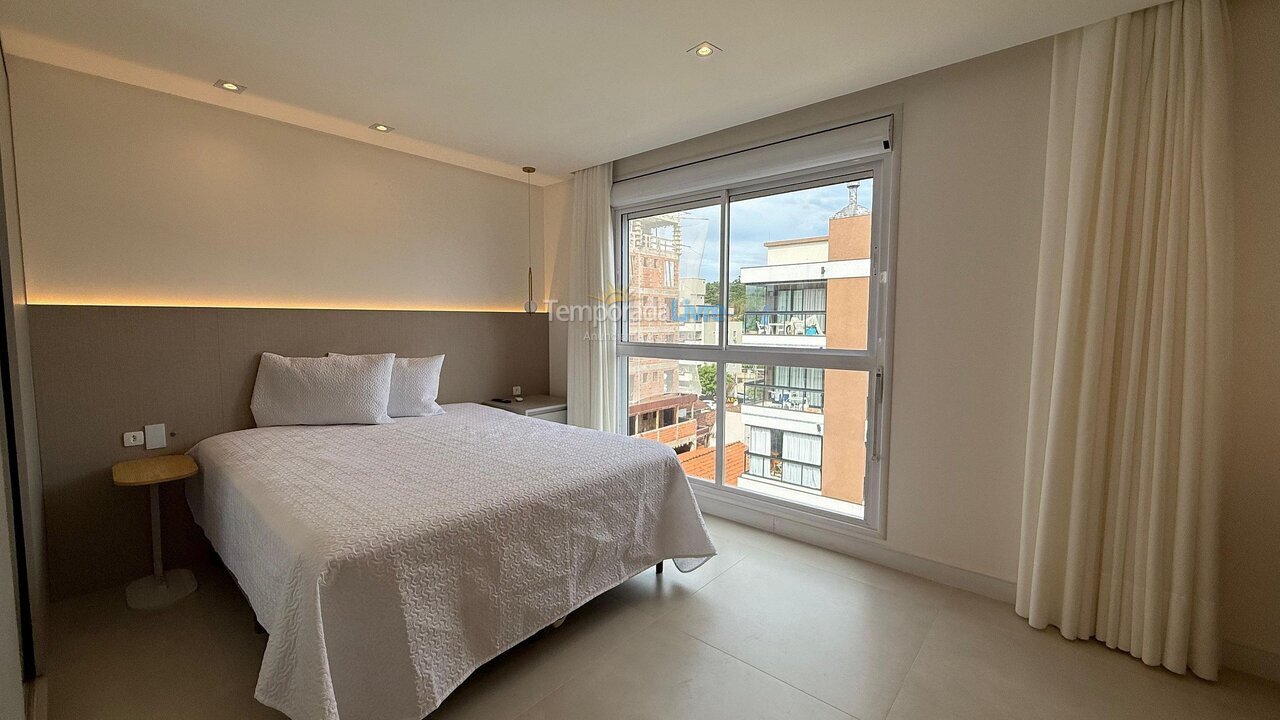 Apartamento para alquiler de vacaciones em Bombinhas (Praia de Bombas)