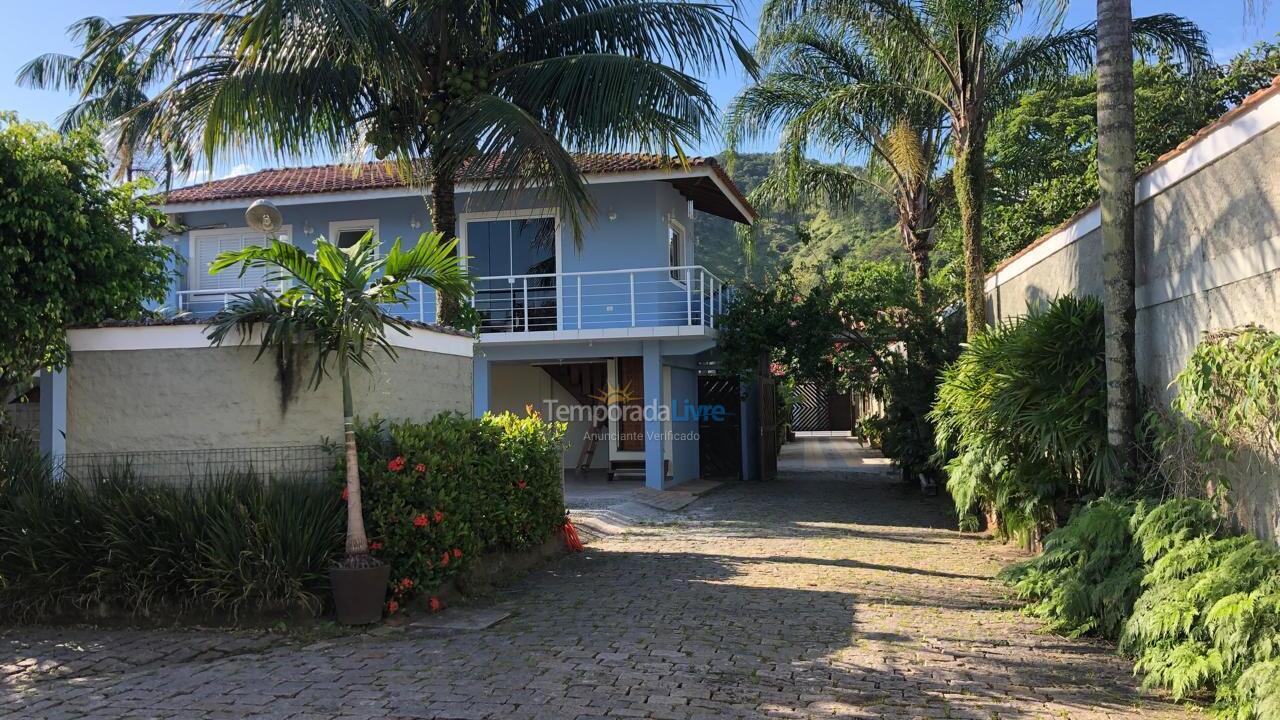 Casa para alquiler de vacaciones em Caraguatatuba (Centro)