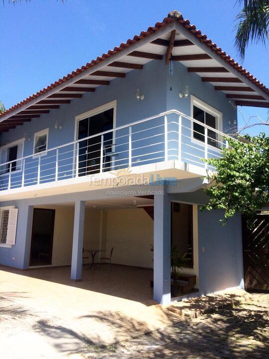 Casa para alquiler de vacaciones em Caraguatatuba (Centro)
