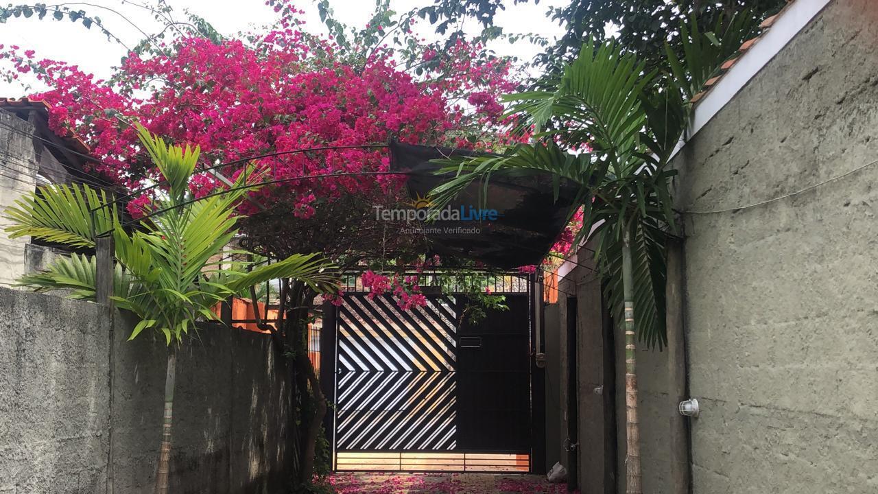 Casa para alquiler de vacaciones em Caraguatatuba (Centro)
