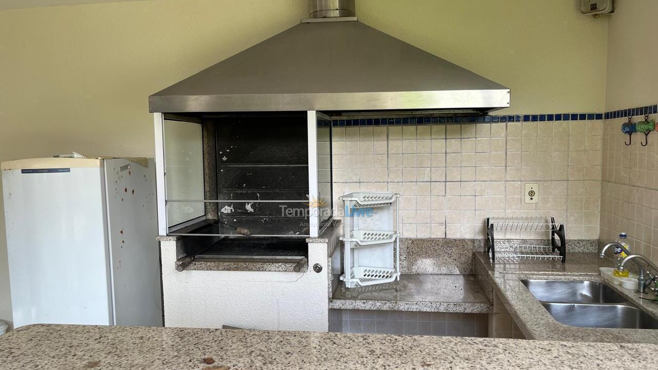 Casa para alquiler de vacaciones em Caraguatatuba (Centro)